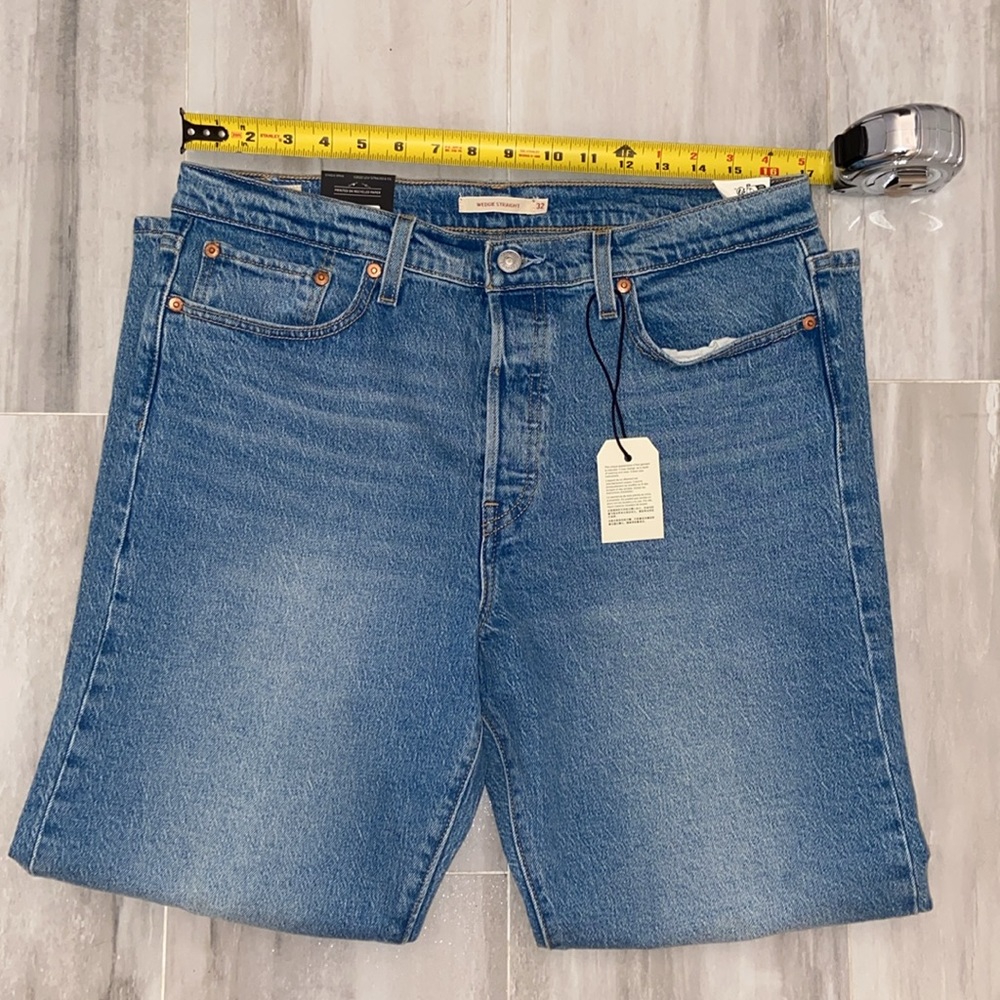 Levi’s Premium Wedgie Straight Leg (2023), Capital E, 32x28, NWT, $98 MSRP - Picture 5 of 15